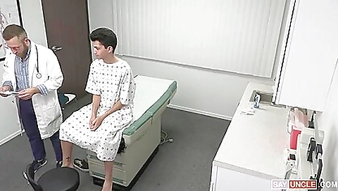 Sexy college girl with a big dildo fucks herself