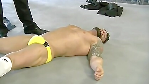 Sexy blonde does a sexy businessmualia