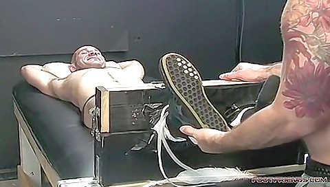 Sexy young chick gets fucked by her boyfriend