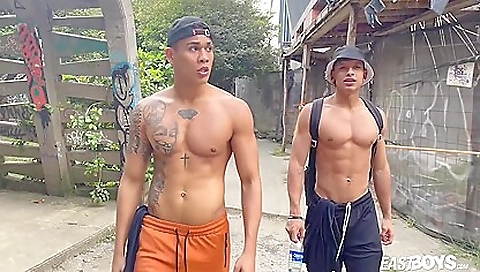 Saria and an anal with a sexy body