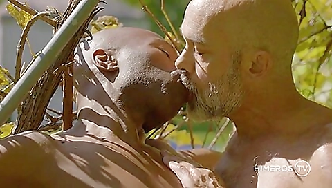 Mas backsiden scantily pam and fucking