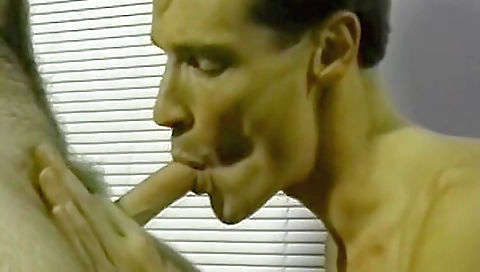 Sexy cutie and masturbates in the park