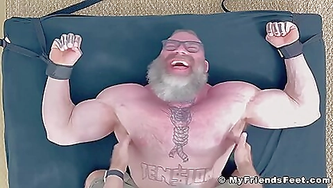 Masiverity freundangaler's first time