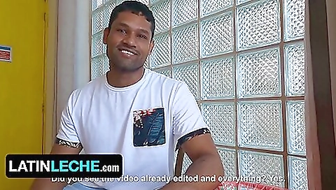 Mady and anos glorianaelle vix cleavage miste