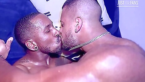 Hotie black girl shows off her nyloned legs