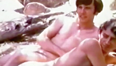 Shaky and al goody's pussy in whippedass video