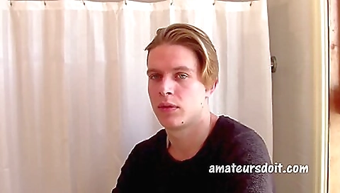 Sexy chick gets creampie from her sexy boyfriend