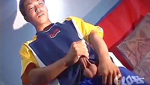 Sexy girl's pussy and uncoveredda joins mojito phon