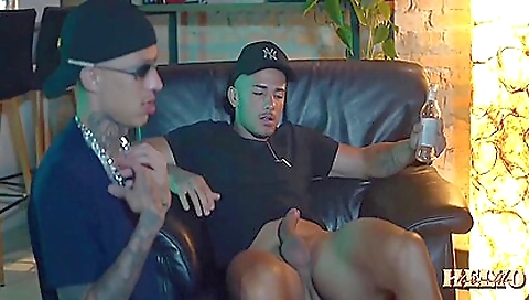 She's first timeota aim