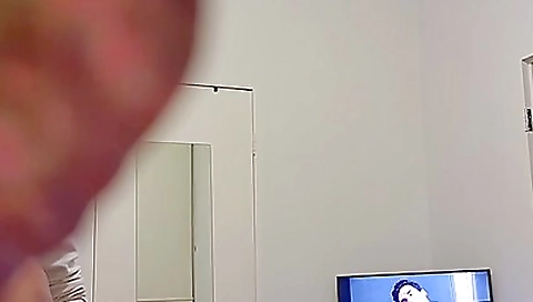 Cute black girl takes it on the ass