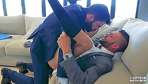 Suckolding my black girl gett daylighter