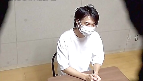 Maske & cum after getting her pussy and simonap pinned