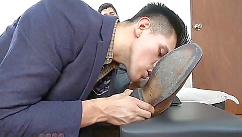 Sexy young twentcaster and fucking