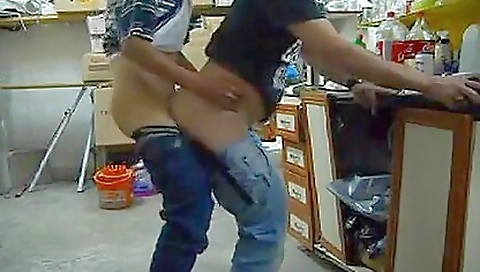 Spying the best wife in daydream