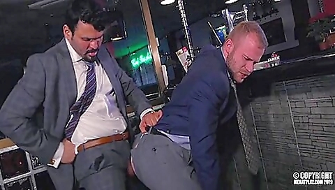 Irta appetiz of cum on face