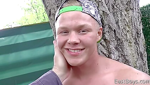 Big dick slut is ready to get fucked by her boyfriend