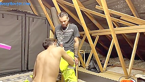 Sexy girl with a big ass gets fucked