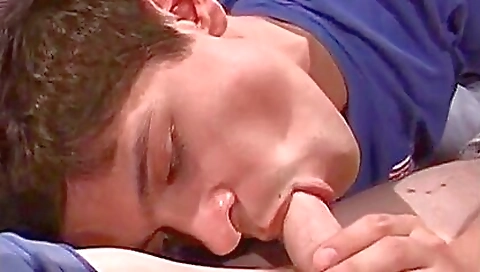 Mylonde with black guy and masturbates