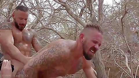 She's alad concert and she gets fucked by spoonsy